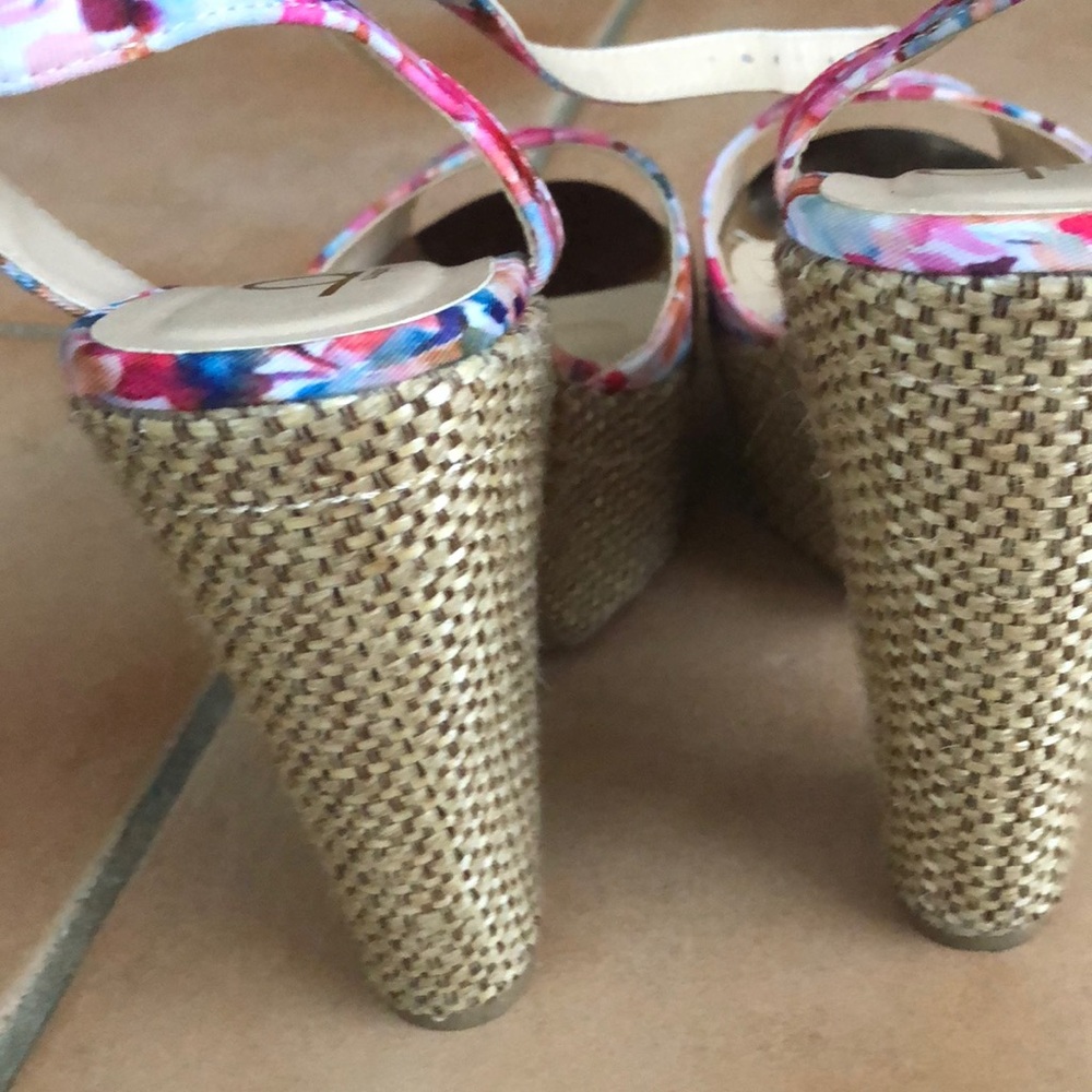 Print sandals - Picture 2 of 4